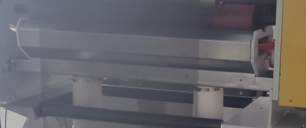 卷對(duì)卷等離子處理設(shè)備