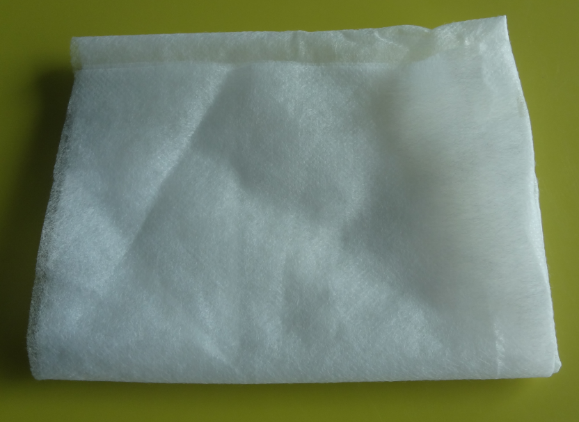 圖3 聚苯硫醚(PPS)功能纖維實(shí)物