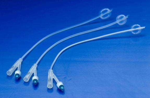 低溫等離子表面處理技術(shù)對(duì)避免患者導(dǎo)尿管感染的作用-普樂(lè)斯等離子清洗機(jī)